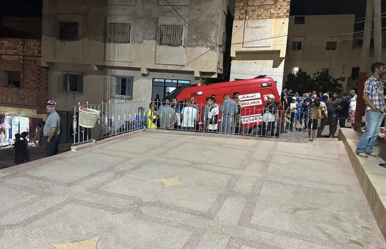 مأساة بحي إكوناف.. شاب يُعثر عليه جثة داخل حمامه في ظروف غامضة