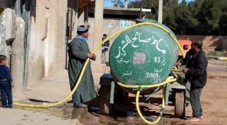 أزمة العطش في الجزائر.. استهتار رسمي من النظام العسكري ومعاناة يومية للمواطنين