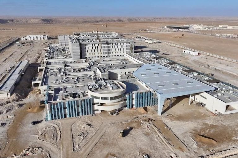 أشغال المستشفى الجامعي بالعيون تصل مراحلها النهائية بنسبة 85%