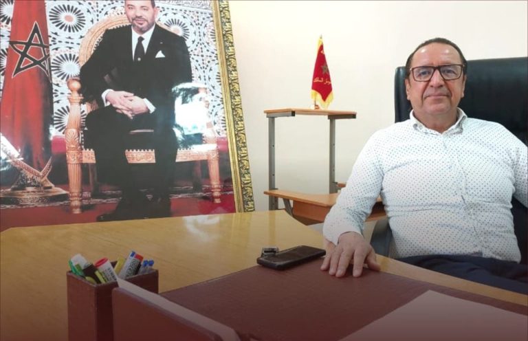 أطر مستشفى بني ملال وفعاليات محلية تطالب بالإبقاء على المدير بالنيابة في منصبه