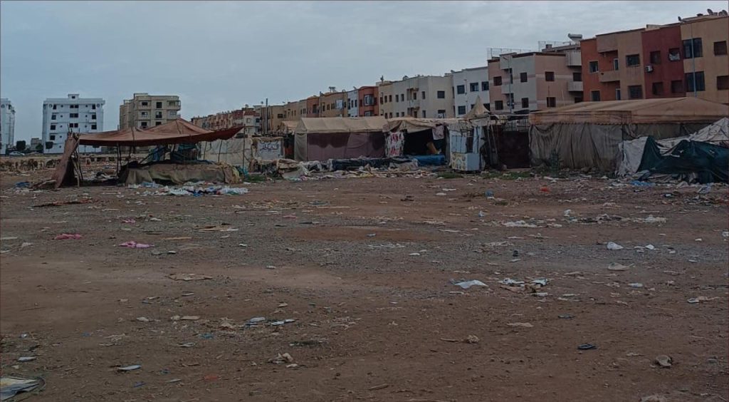 سوق عشوائي ضخم يشوّه وجه الدروة ويقلق الساكنة